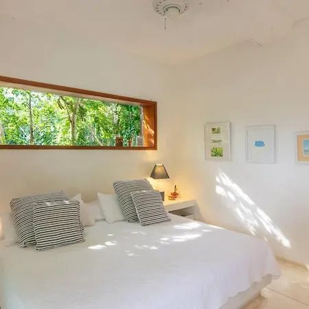 Stylish With Pool And Beach Villa
