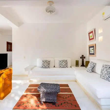 Villa Stylish With Pool And Beach Cartagena