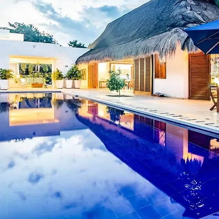 Stylish With Pool And Beach Villa