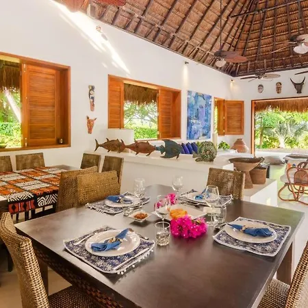 Villa Stylish With Pool And Beach Cartagena