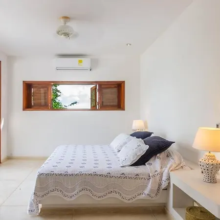 Stylish With Pool And Beach *